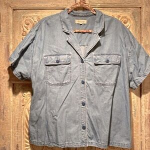 NWOT Denim Camp Shirt in Holcrest Wash /XXL/